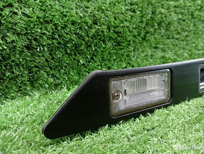 Подсветка номера Audi A4 A6 A3 Q7 оригинал VAG Aud