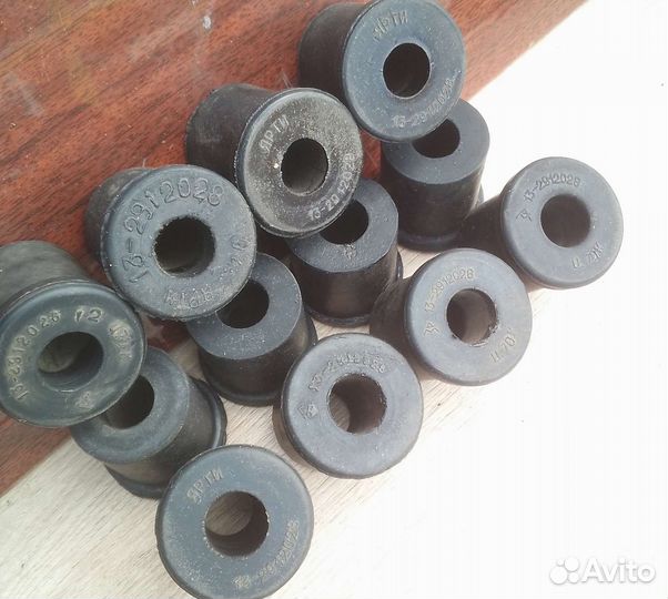 Рессорные втулки на а/м Волга газ24