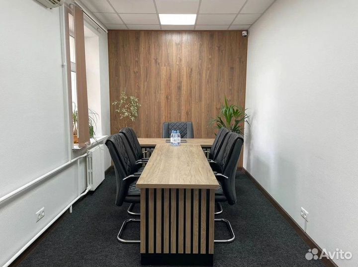 Стол с брифингом / брифом Максимус