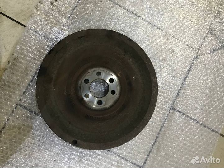 Маховик корзина vw polo 1.6 rapid