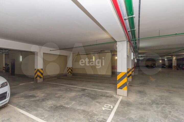 Машиноместо