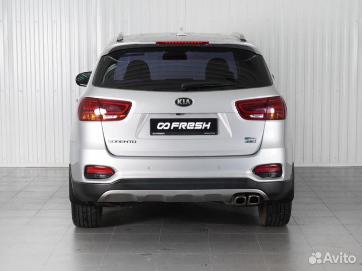 Kia Sorento 2.0 AT, 2018, 90 363 км