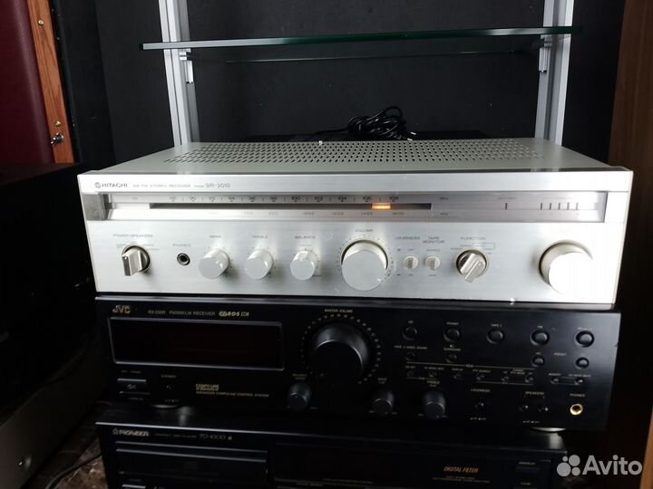 Ресивер Hitachi SR-2010