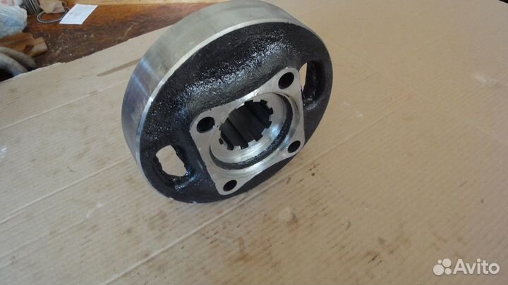 Вилка-шкив дт-75 79.36.221