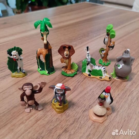 Игрушки из киндер сюрприза