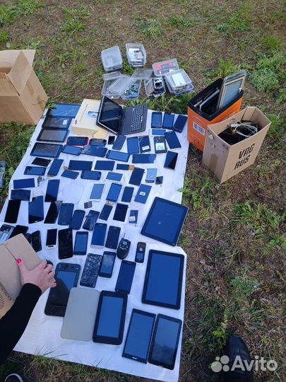 iPhone, 16 ГБ