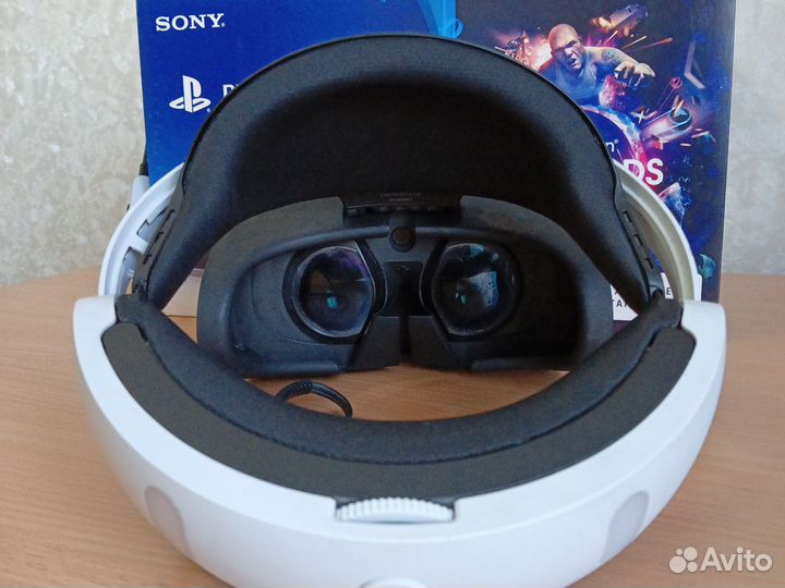 PlayStation VR + 2 PS Move