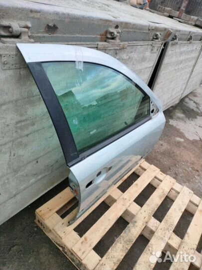 Дверь передняя правая Renault Laguna 2 2003