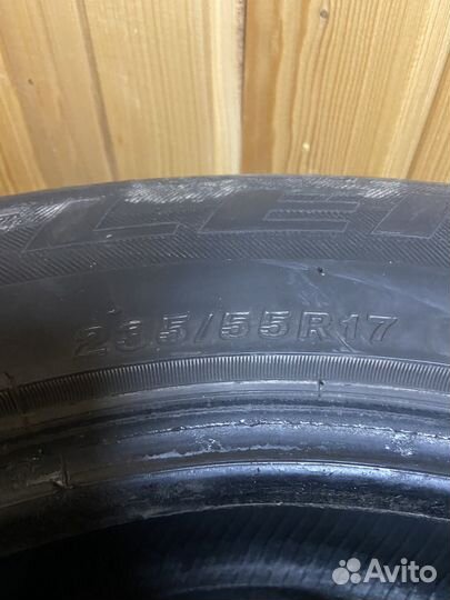 Bridgestone Alenza 001 235/55 R17 91G