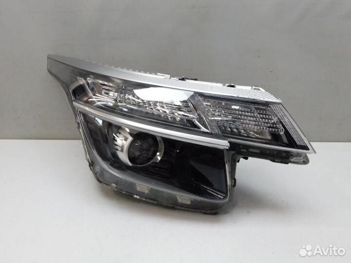 Фара правая Kia Seltos