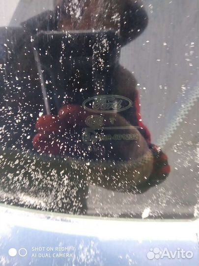 Форточка задняя правая Ford Focus 2