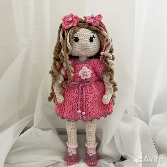 Кукла вязаная