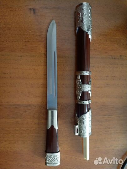 Сувенирный нож