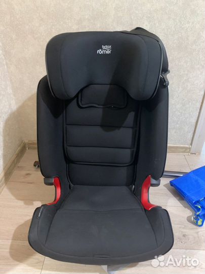 Автокресло Britax Roemer Advansafix IV R (черное )
