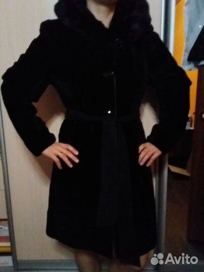 Шуба мутоновая с норкой