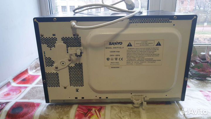 Микроволновая печь Sanyo и Samsung