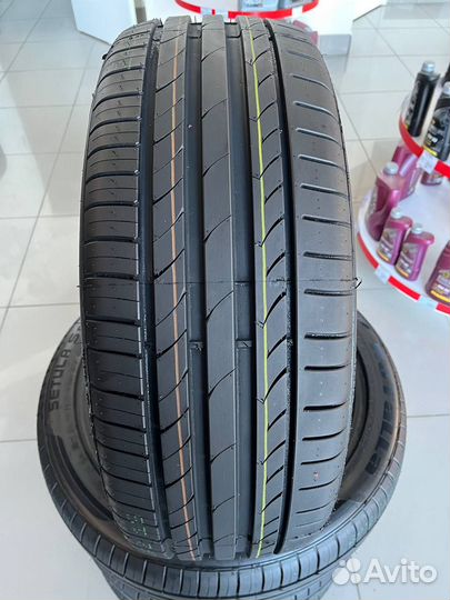 Rotalla Setula S-Race RU01 245/45 R20 103W