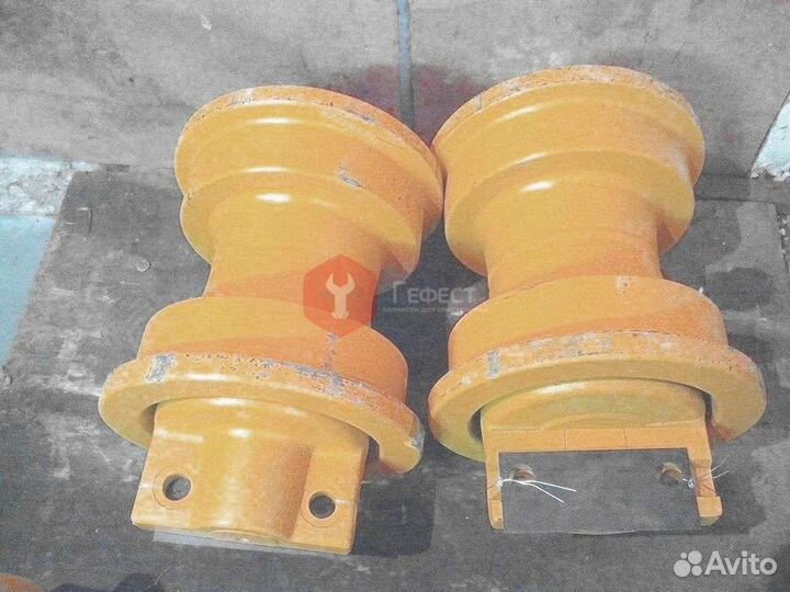 Каток поддерживающий CAT 330L
