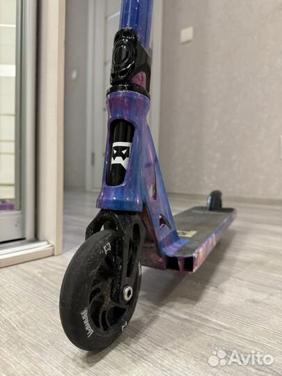 Самокат трюковой rrampa 1080 d110мм галактика