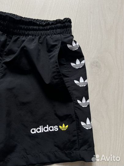 Adidas шорты с лампасами оригинал