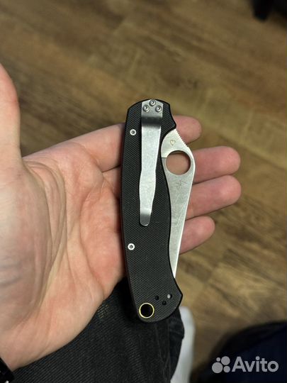Нож spyderco