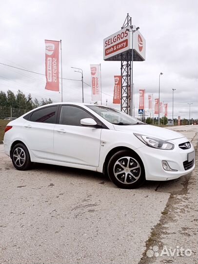 Hyundai Solaris 1.6 AT, 2013, 108 000 км