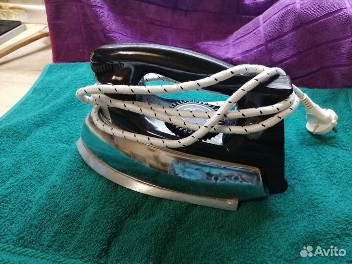 Утюг с антипгарным покрытием