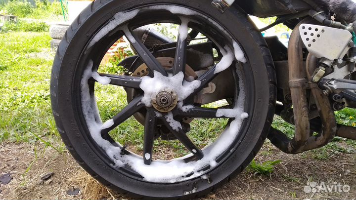 Honda VFR400 nc30