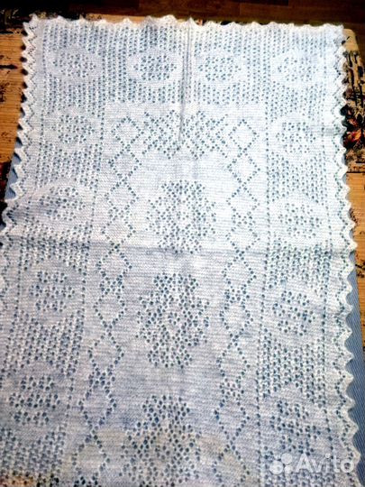 Платок-палантин вязаный