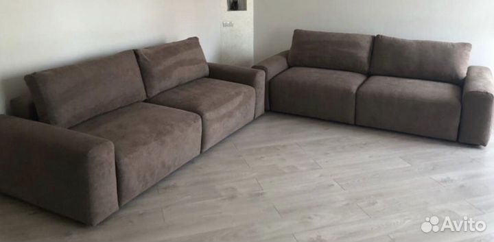 Диван с меморифом