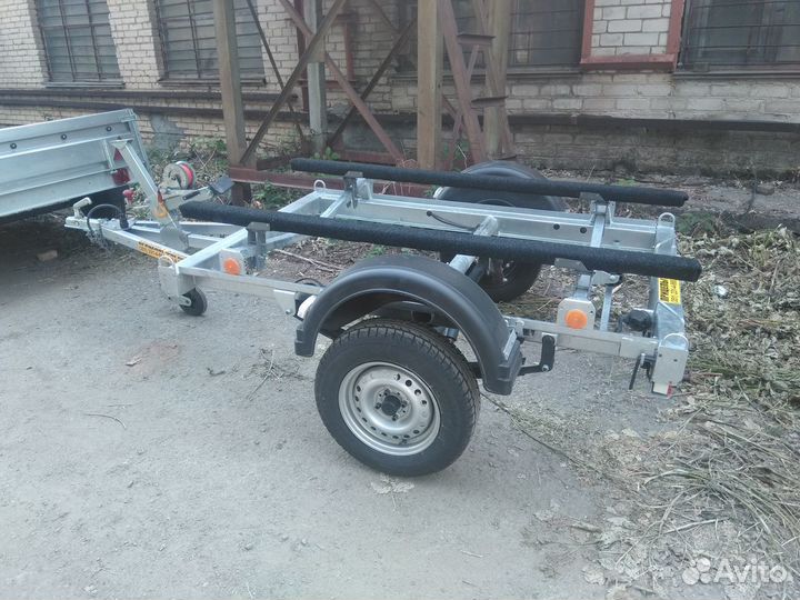 Прицеп для водной техники 821303 4,2 м