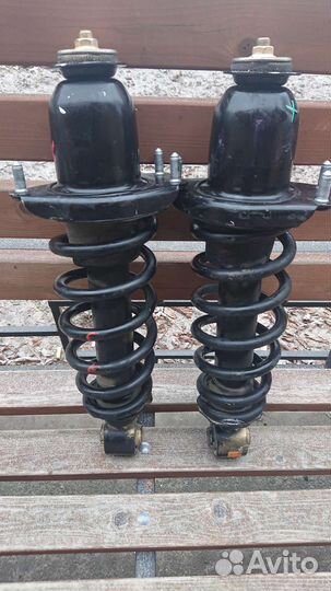 Стойки задние toyota avensis