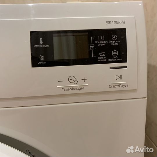 Стиральная машина Electrolux EWF1486GDW