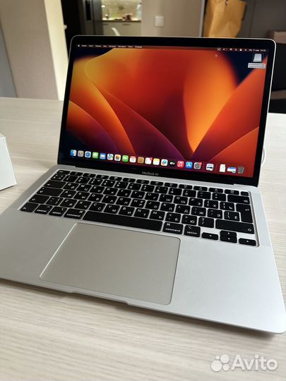 Macbook air 2020