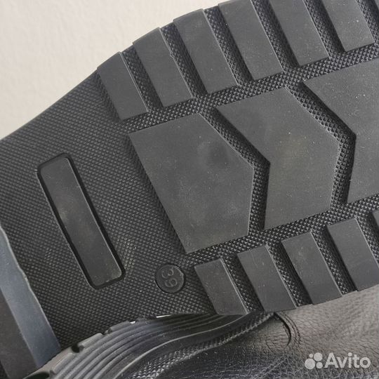 Сапоги женские. Зима, размер 39. новые, кожа