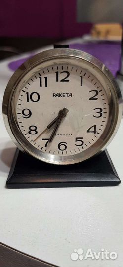 Часы будильник ракета настольные СССР