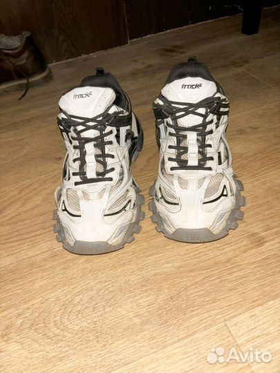 Balenciaga track 2