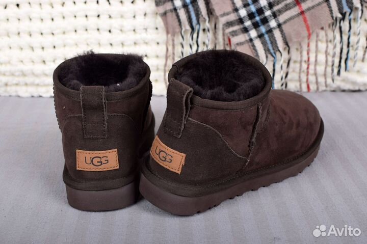 Ugg mini