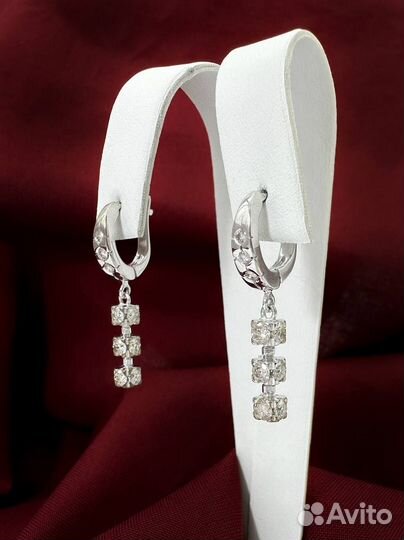 Золотые серьги с бриллиантами 585 / 4.76 гр