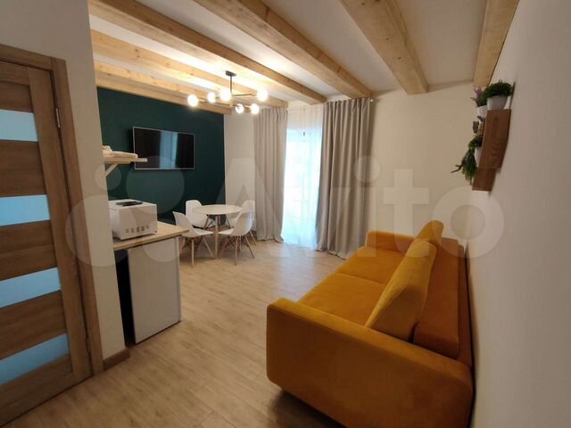 2-к. квартира, 40 м², 2/2 эт.