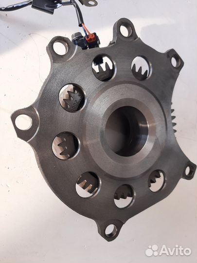 Суппорт с ведущей шестерней АКПП TF-80SC TF80