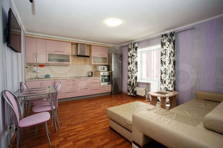 2-к. квартира, 60 м², 3/9 эт.