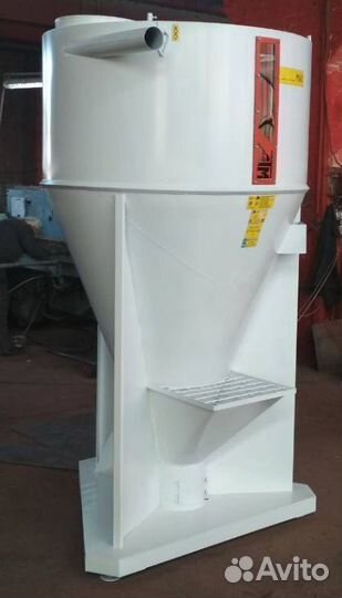 Кормосмеситель cв 1.1в наличии