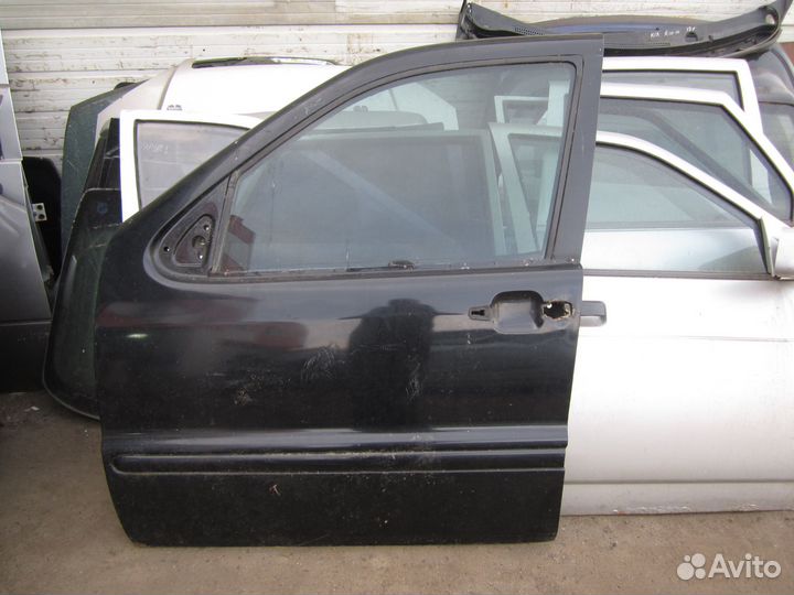 Двери Mercedes-Benz ML163 / W163