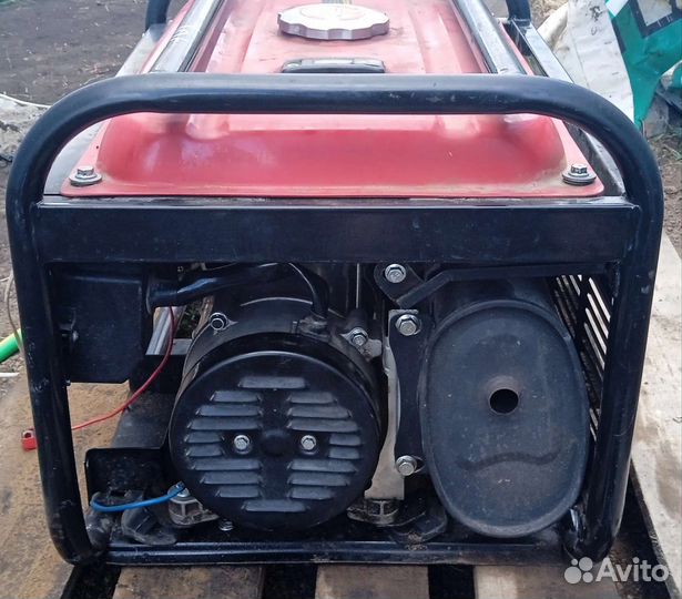 Генератор бензиновый бу