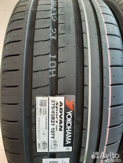 Yokohama Advan Sport V107 275/40 R21 и 315/35 R21 111Y