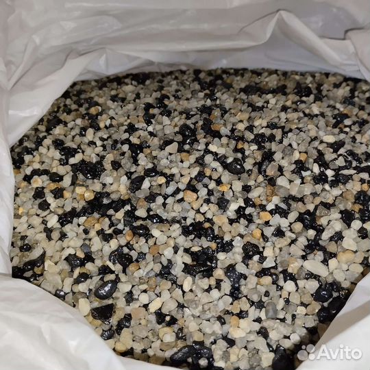 Натуральные камни и кварц,иск.водоросли,гроты