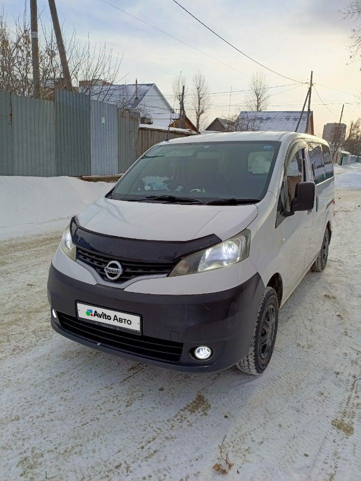 Nissan NV200: фото владельца