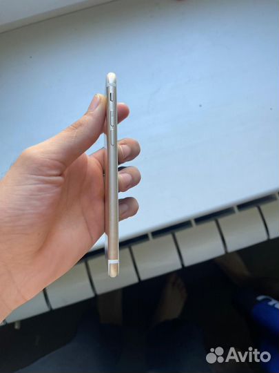 iPhone 7, 32 ГБ