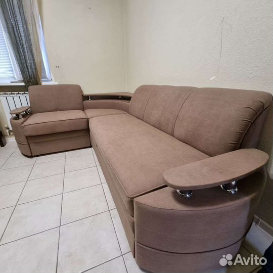 Перетяжка мягкой мебели